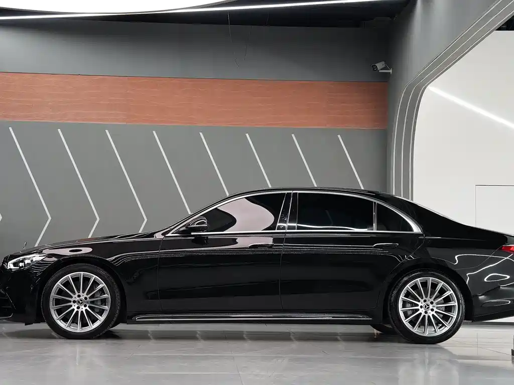 Mercedes-Benz S-Class — миниатюра 5