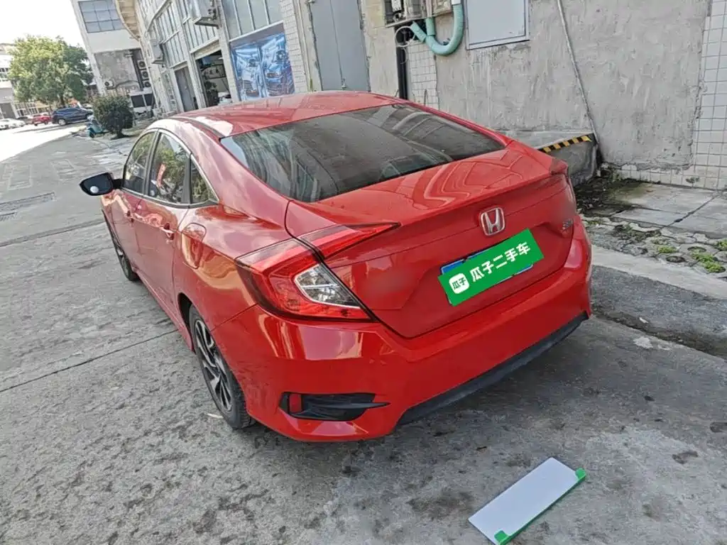 Honda Civic — миниатюра 5