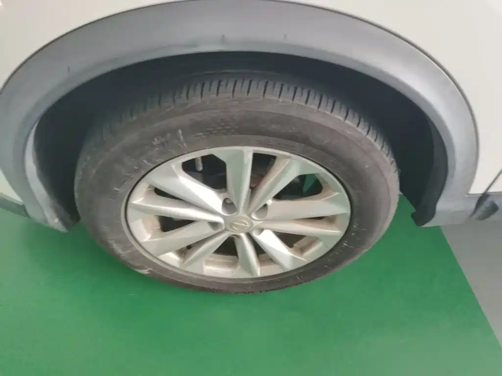 Nissan Qashqai — миниатюра 23