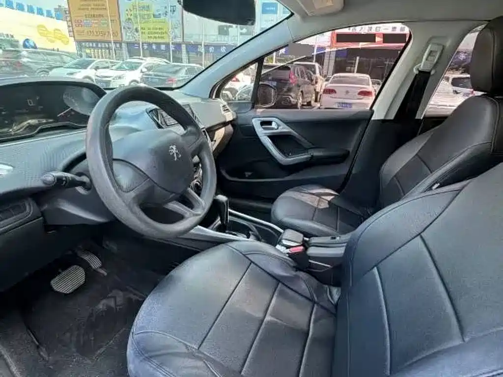 Peugeot 2008 — миниатюра 4