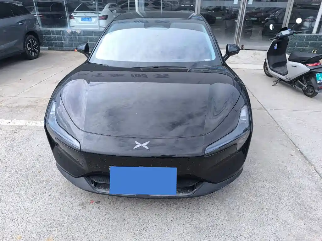 XPeng MONA M03 — миниатюра 2