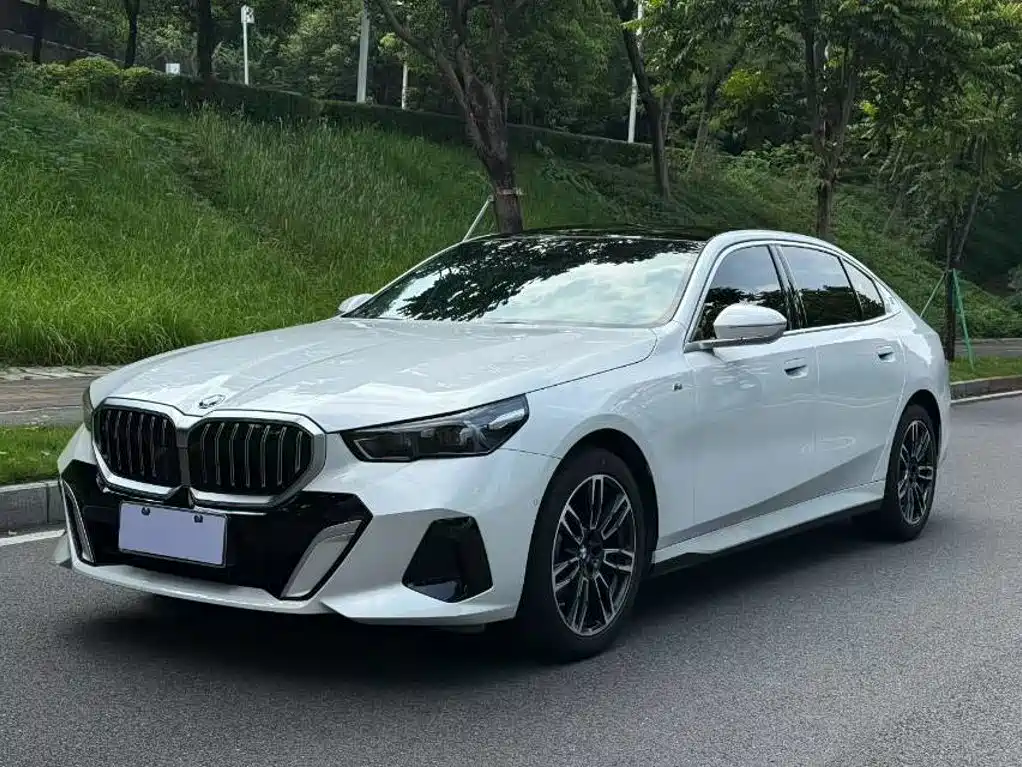 宝马5系 2025款 525Li M运动套装 2025