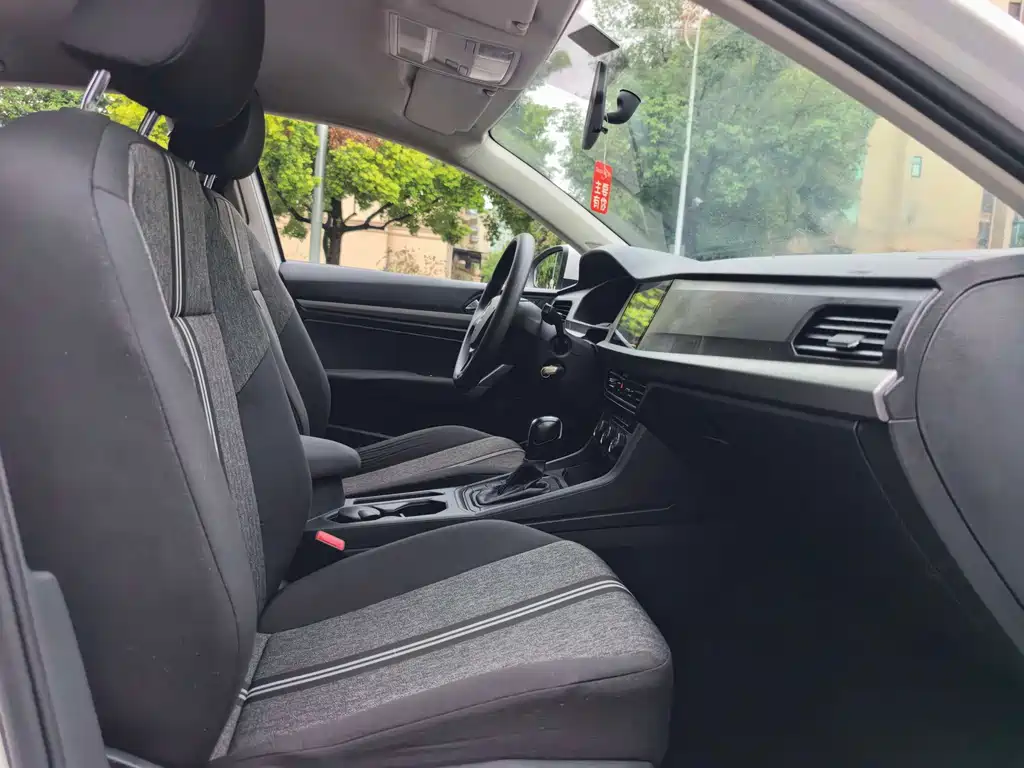 Volkswagen Lavida — миниатюра 12