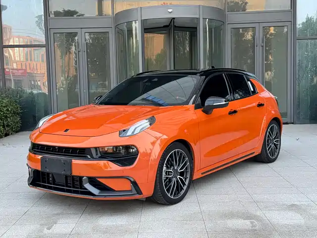 Lynk & Co 02 Hatchback 2021 2.0 TD Halo