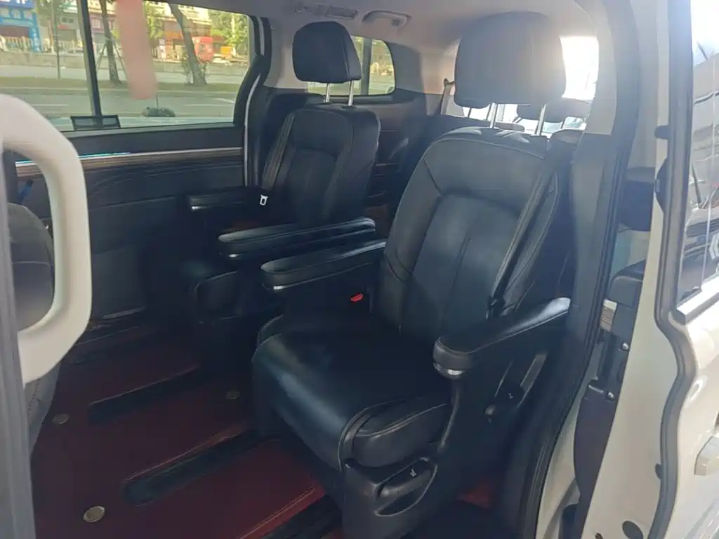 GAC Motor Trumpchi M8 — миниатюра 17