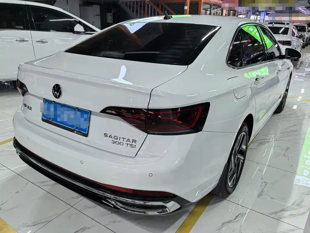 Volkswagen Sagitar — миниатюра 6
