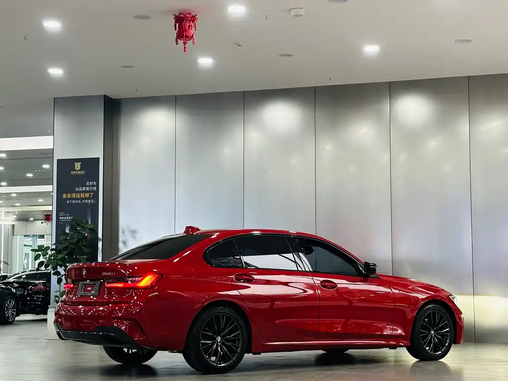 BMW 3 Series — миниатюра 7