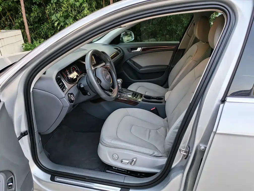 Audi A4L — миниатюра 7