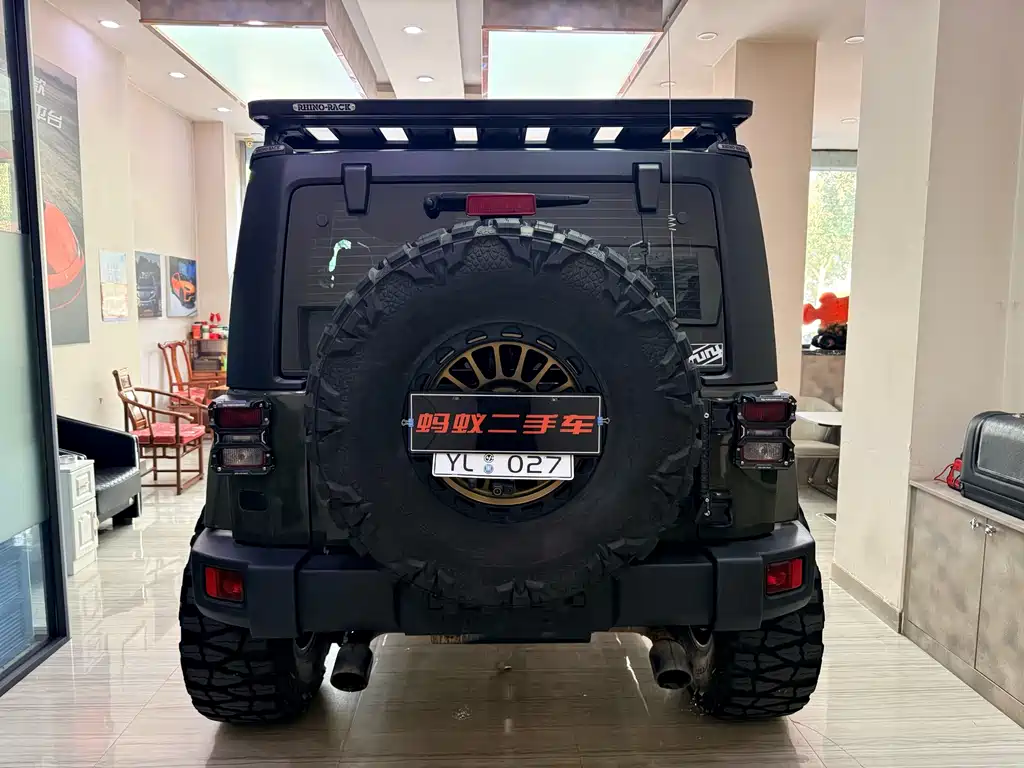 Jeep Wrangler — миниатюра 6