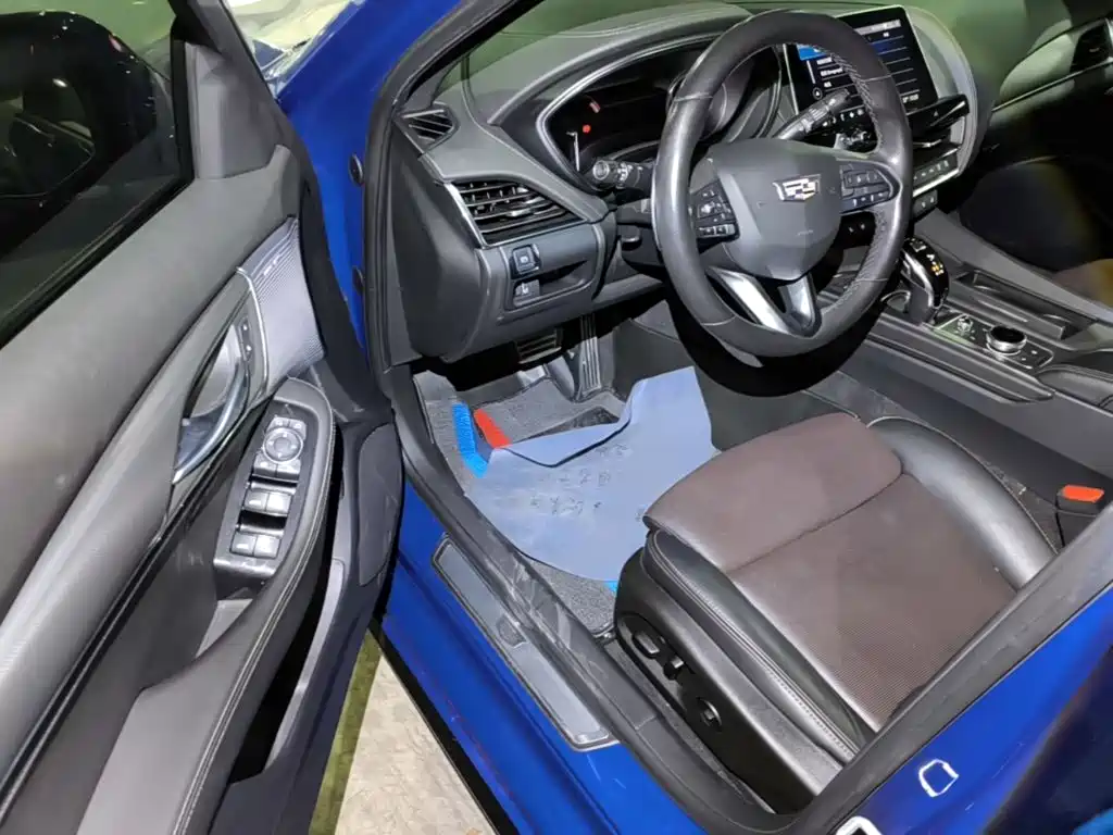 Cadillac CT5 — миниатюра 16