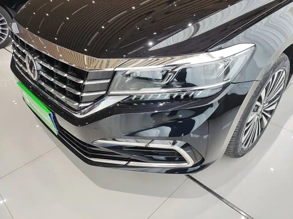 Volkswagen Passat — миниатюра 24