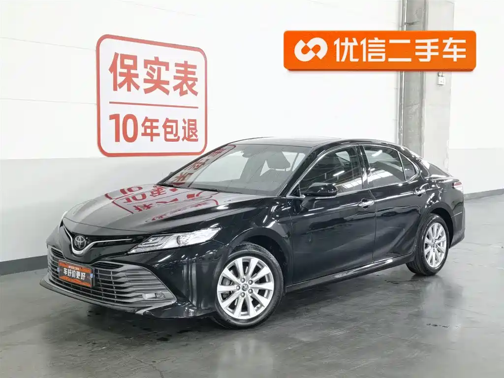 Toyota Camry 2019