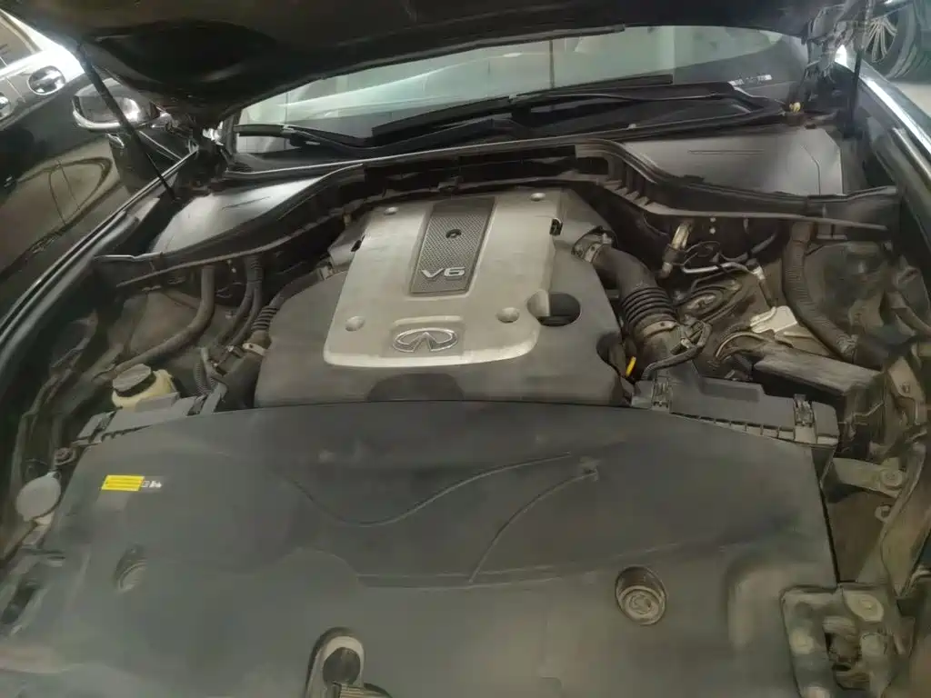 Infiniti Q70 — миниатюра 21
