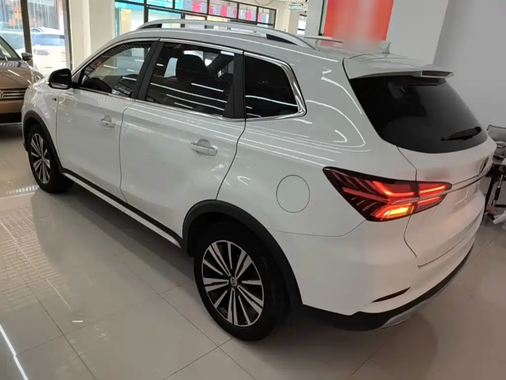 Roewe RX5 — миниатюра 5