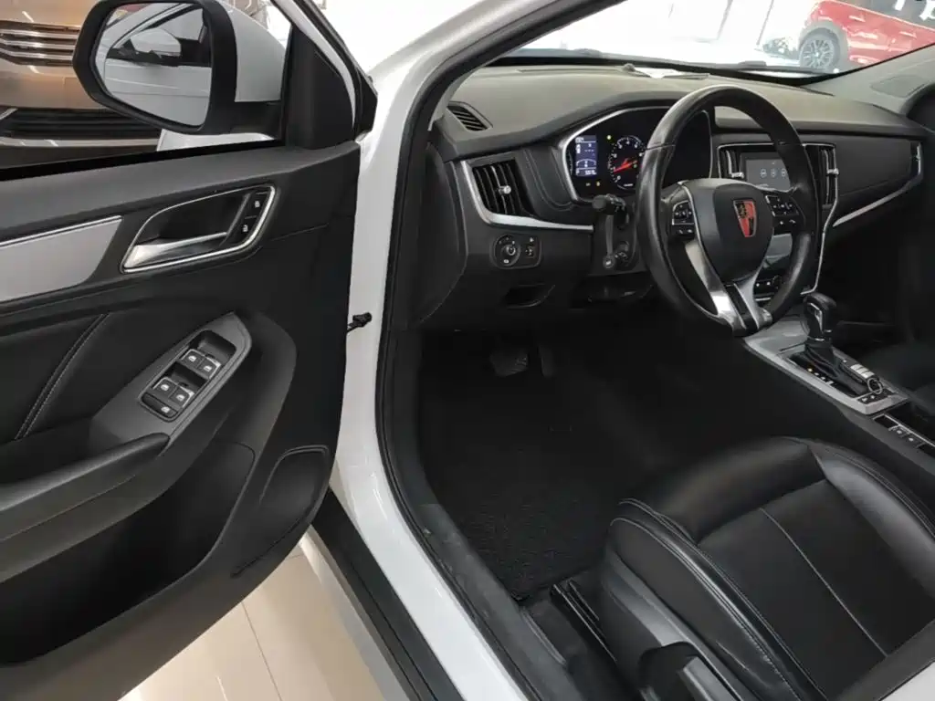 Roewe RX5 — миниатюра 16