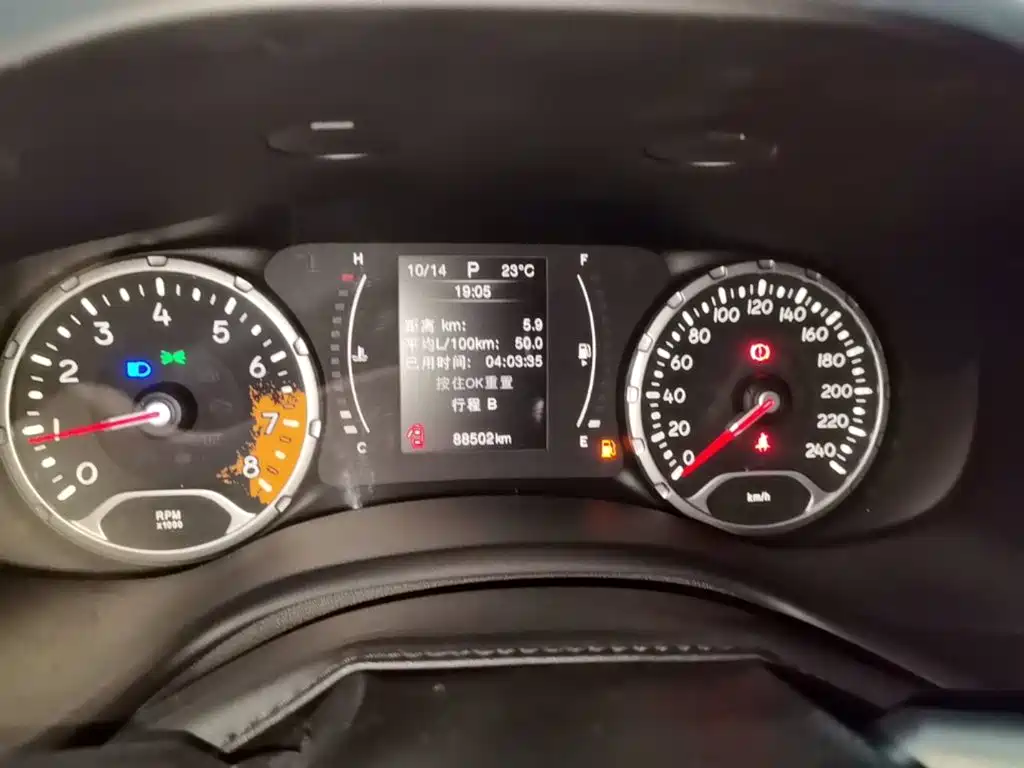 Jeep Renegade — миниатюра 12