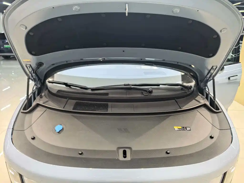 Li Auto Идеальный I8 — миниатюра 11