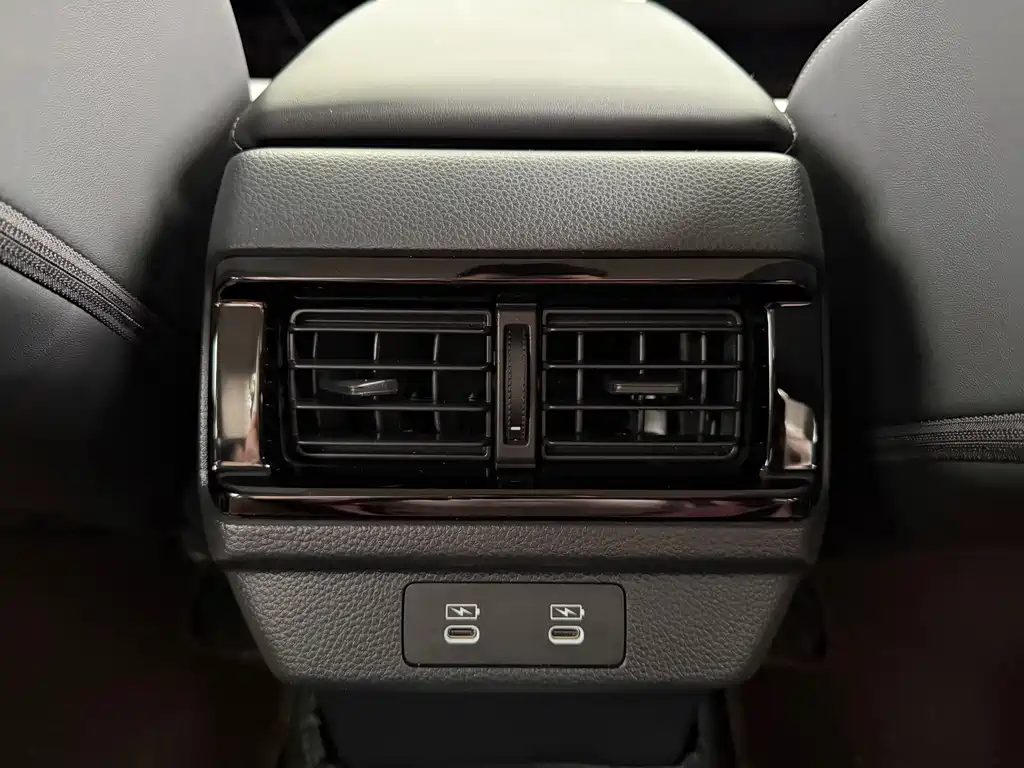 Honda Accord — миниатюра 12