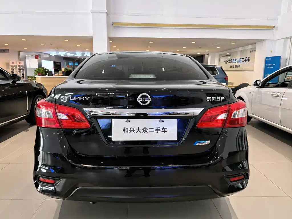Nissan Sylphy — миниатюра 4