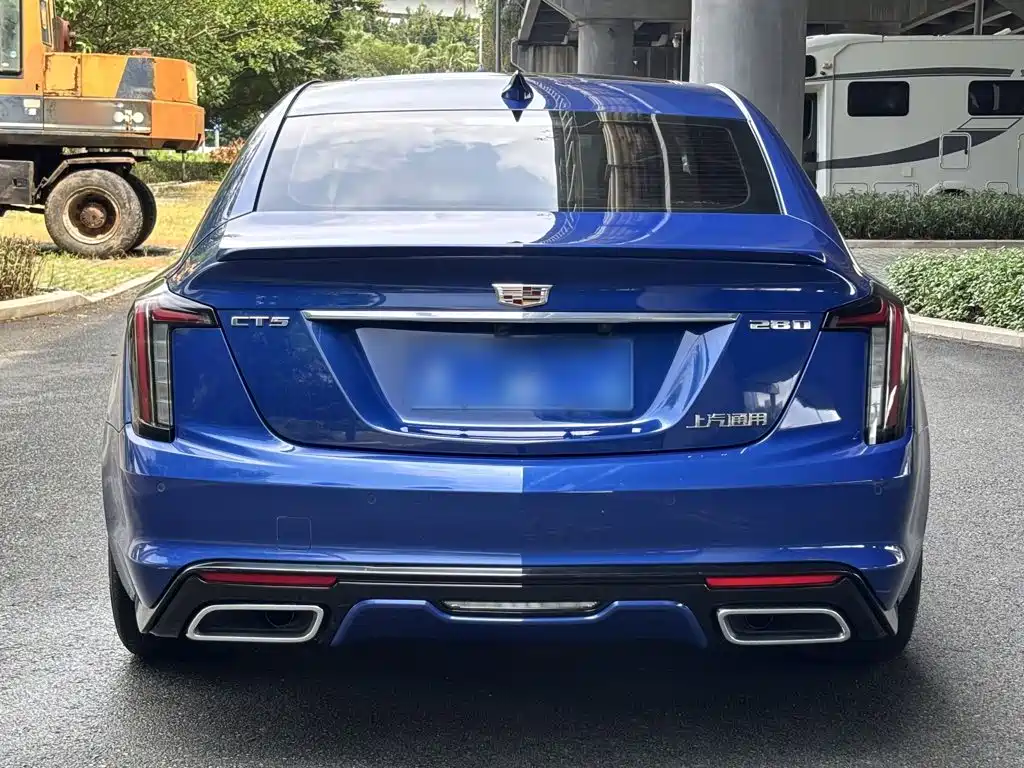 Cadillac CT5 — миниатюра 6