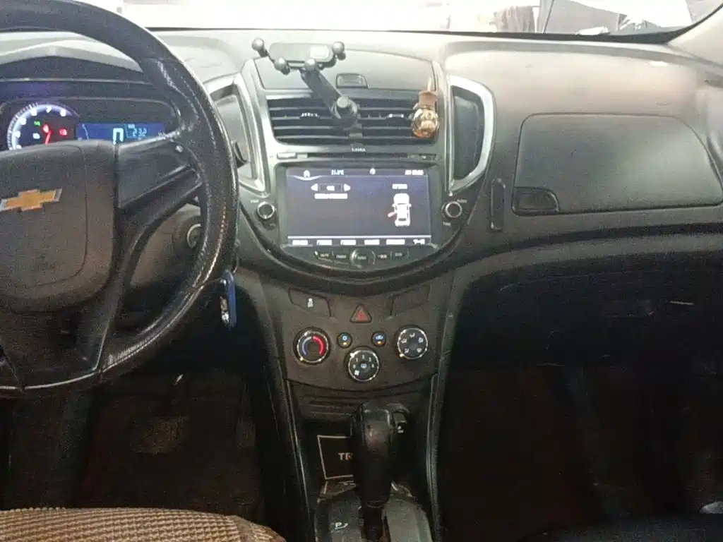 Chevrolet Trax — миниатюра 13