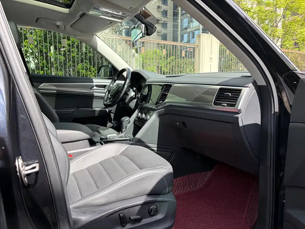 Volkswagen Teramont — миниатюра 14