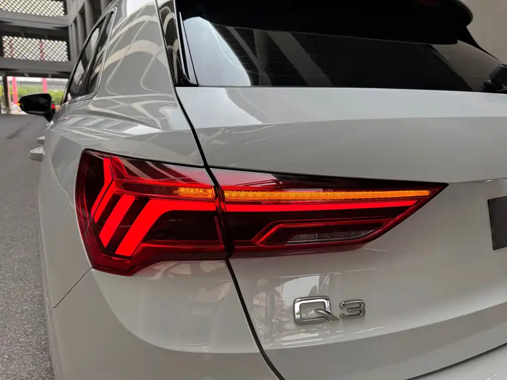 Audi Q3 — миниатюра 24