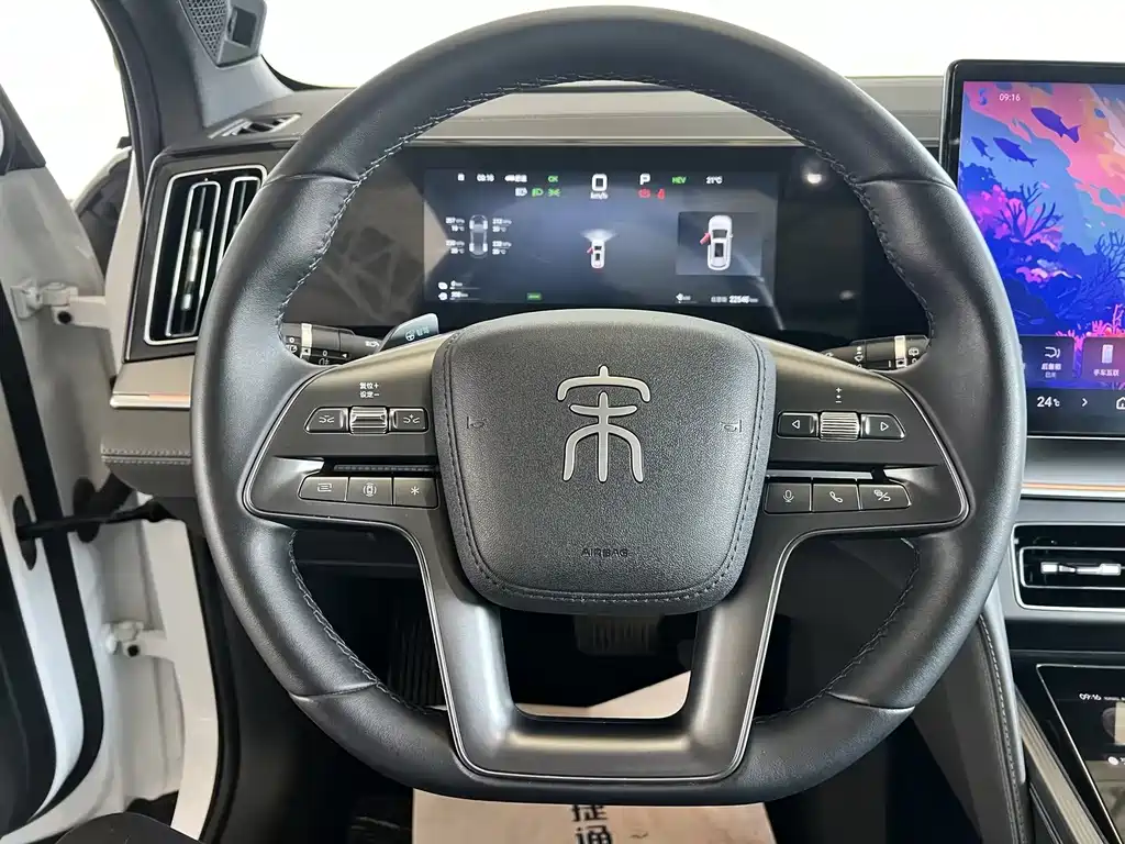 BYD L DM-i — миниатюра 20