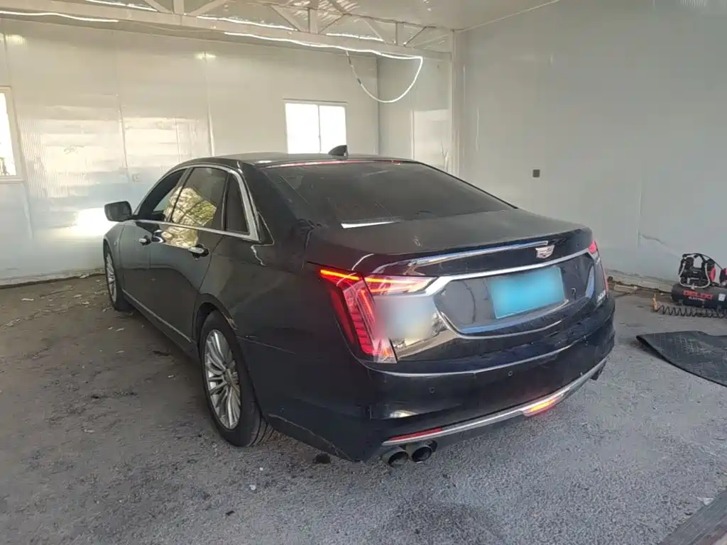 Cadillac CT6 — миниатюра 5