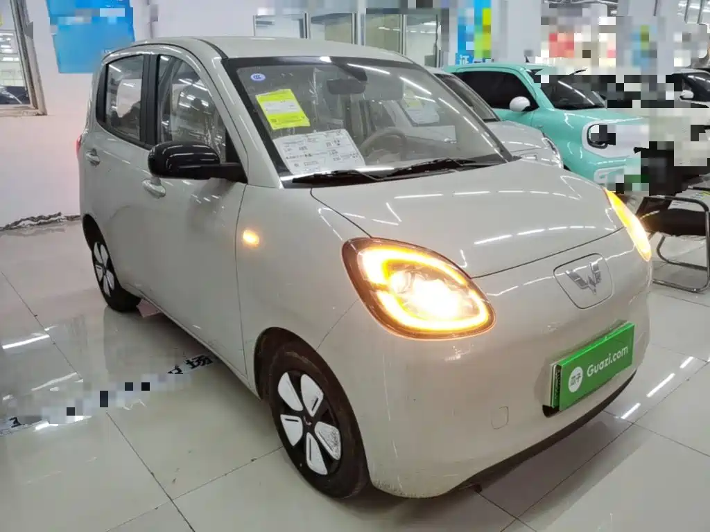 Wuling MINIEV — миниатюра 4