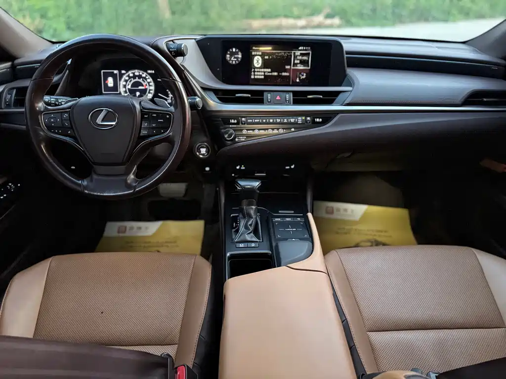 Lexus ES — фотографии объявления, Фото 17