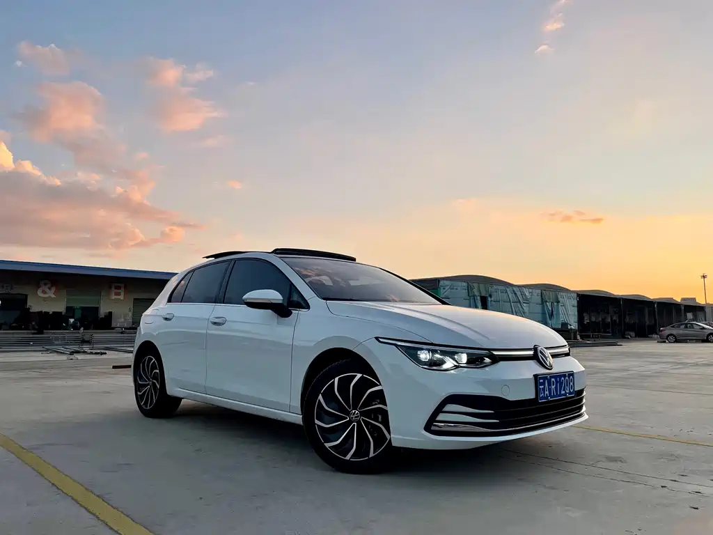 Volkswagen Golf — миниатюра 2