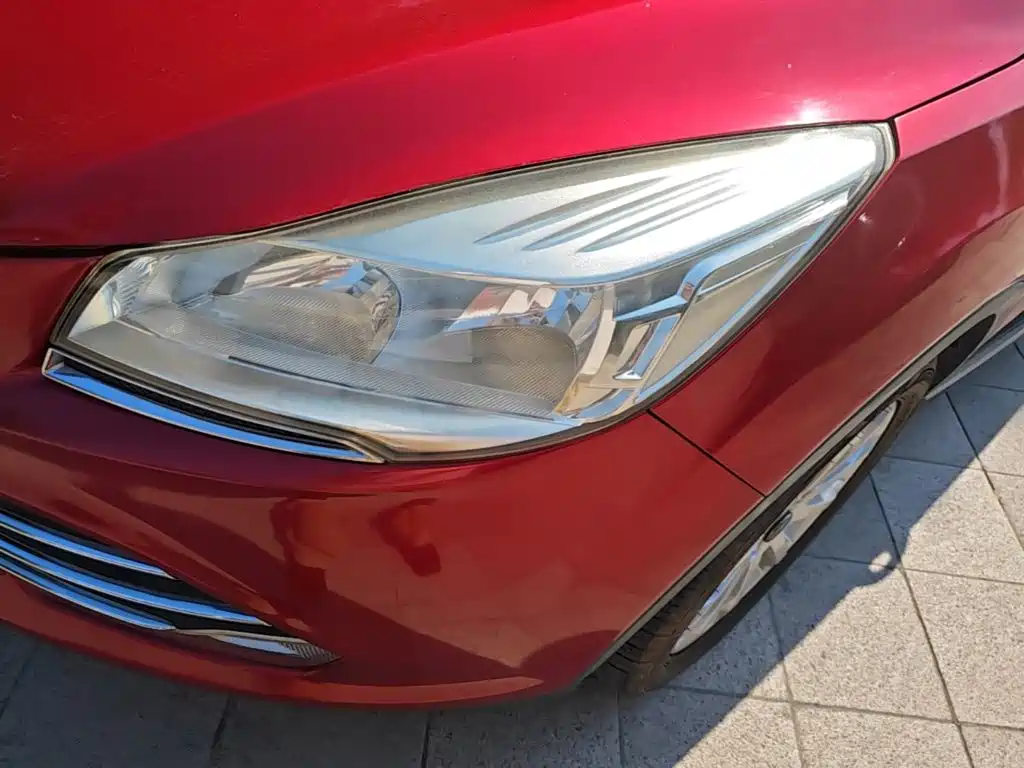 Ford Kuga — миниатюра 24