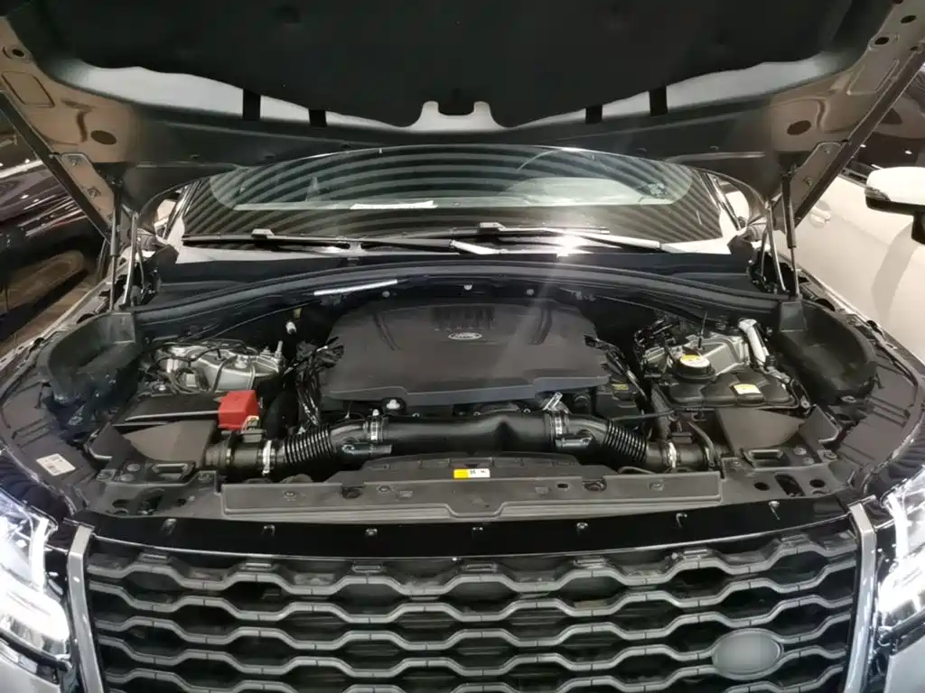 Land Rover Velar — миниатюра 20