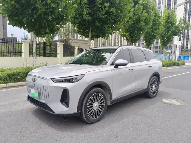 2024 Chery Tiggo 8L