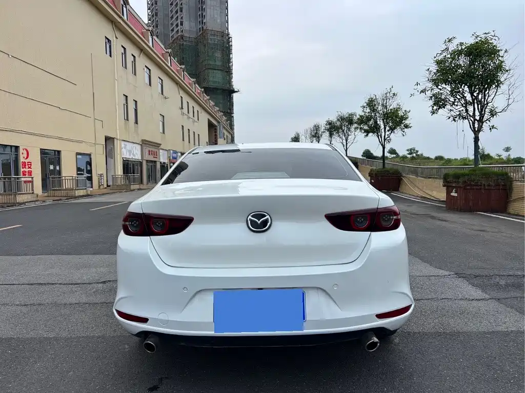 Mazda 3 Axela — миниатюра 3