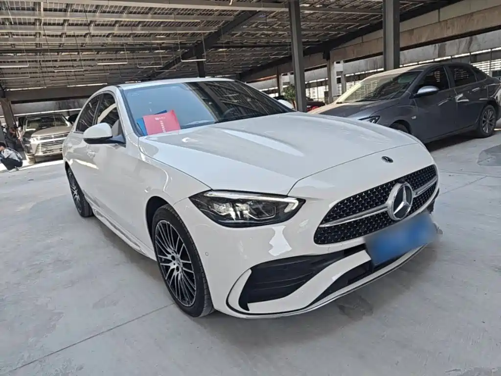 Mercedes-Benz C-Class — миниатюра 4
