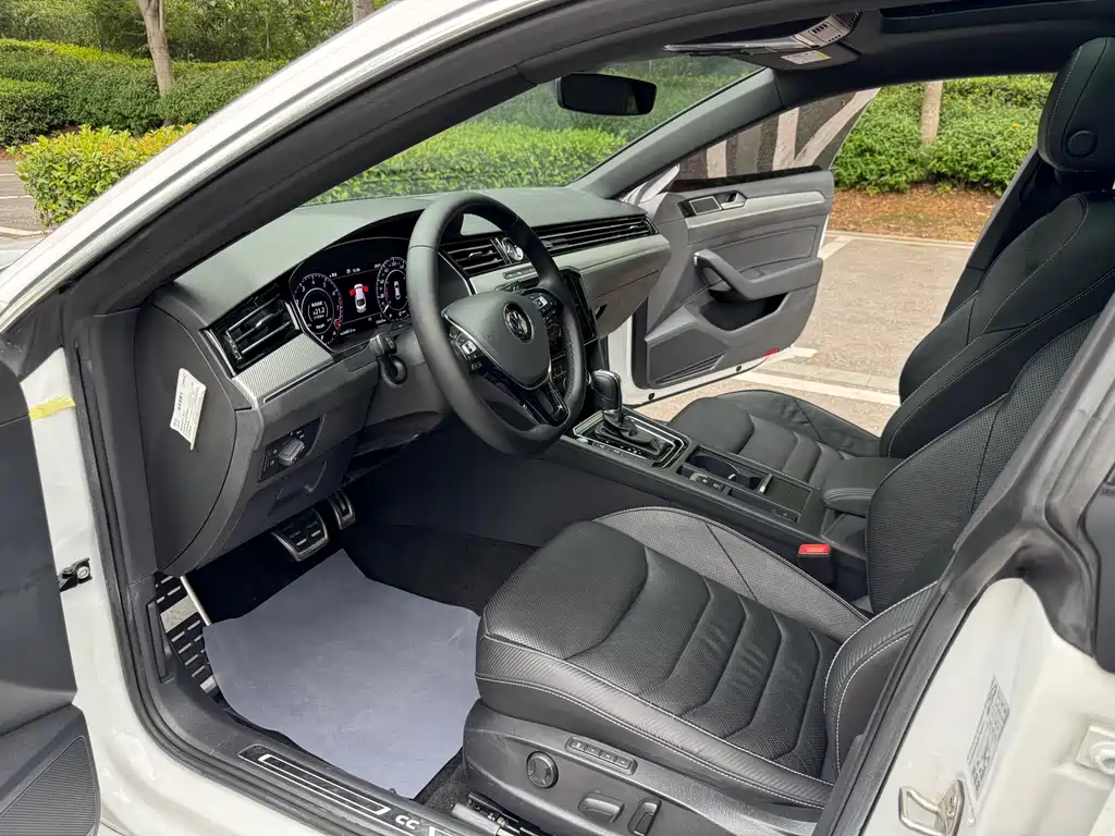 Volkswagen FAW - Passat CC CC 2019 330TSI VI