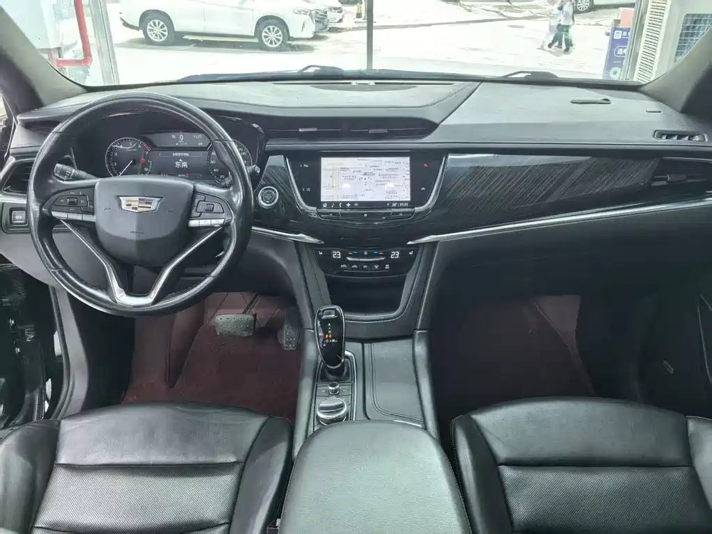 Cadillac XT6 — миниатюра 8