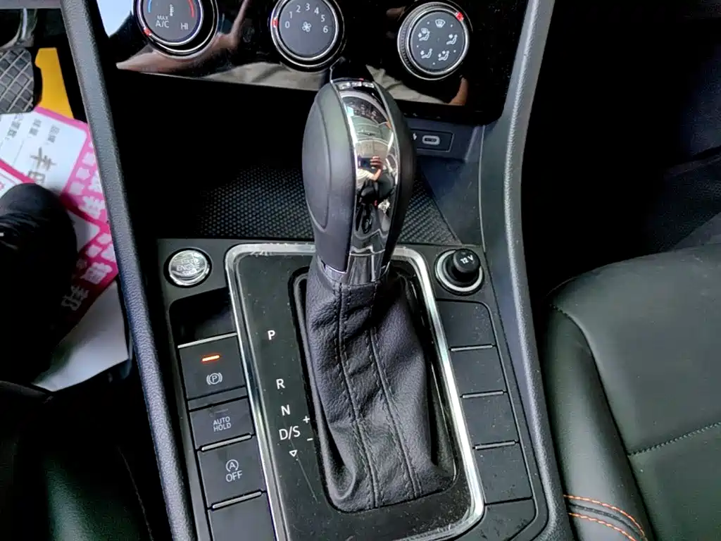 Volkswagen Bora — миниатюра 14