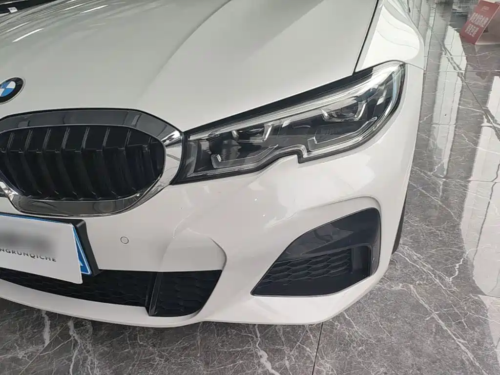 BMW 3 Series — миниатюра 24
