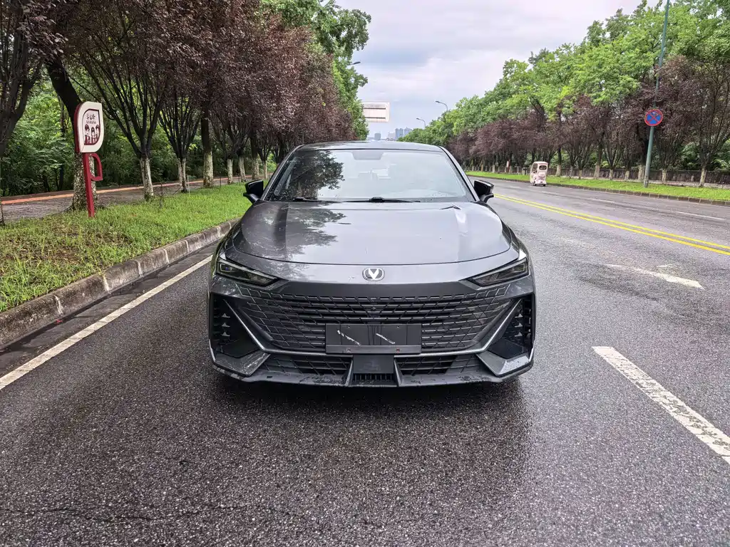Changan UNI-V — миниатюра 2
