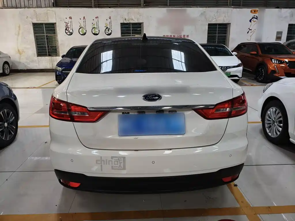 Ford Escort — миниатюра 6
