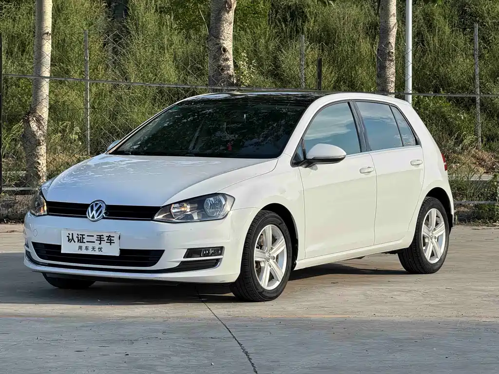 Купить Volkswagen Golf