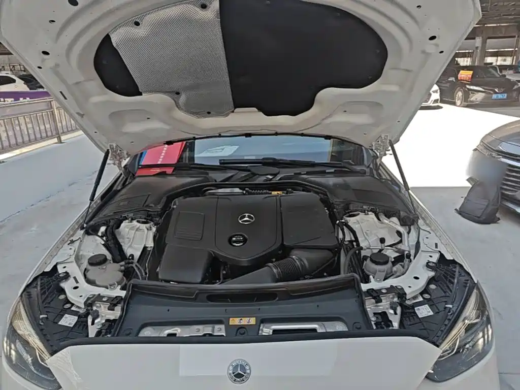 Mercedes-Benz C-Class — миниатюра 20