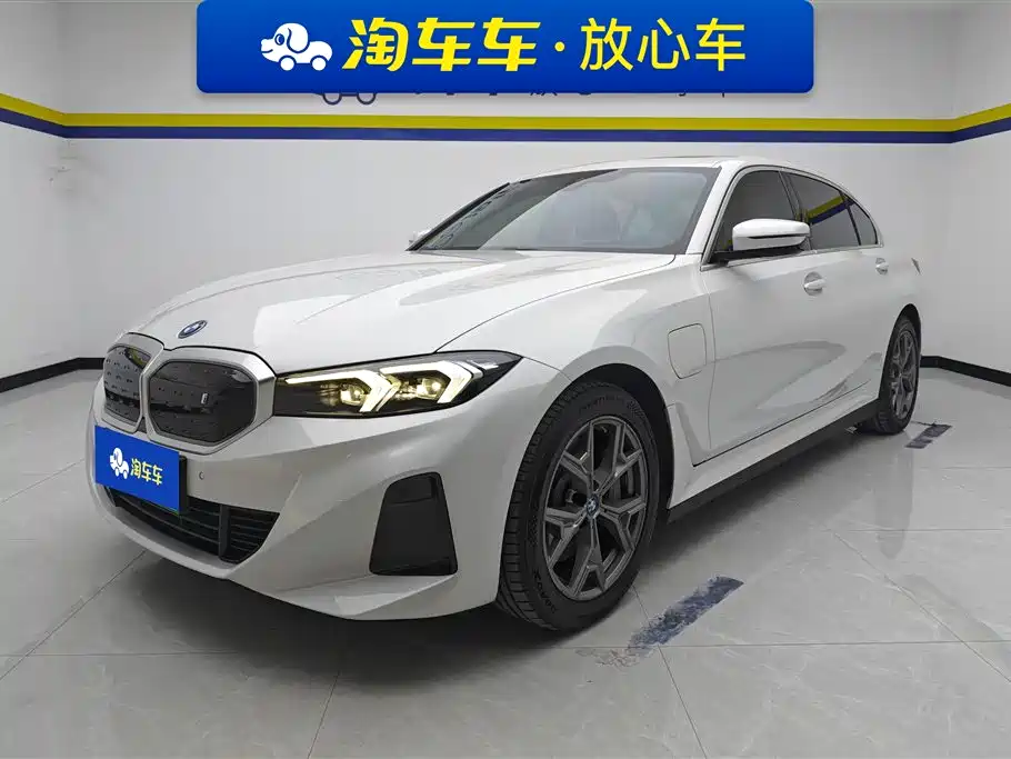 BMW i3 2023