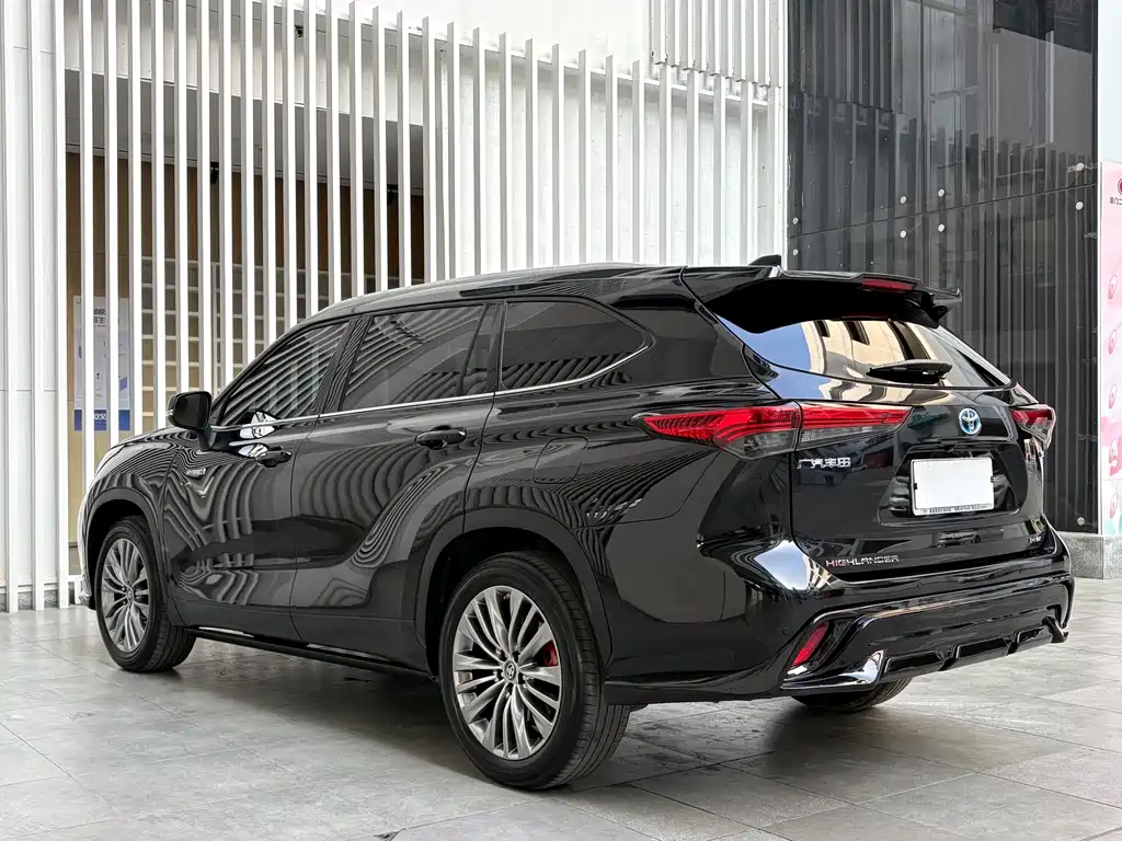 Toyota Highlander 2.5L Smart Electric Hybrid 4WD Premium Edition 7 seats, фото 19