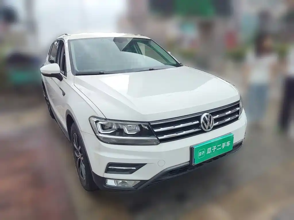 Volkswagen Tiguan L — миниатюра 23