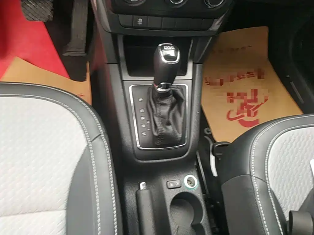 Skoda Yeti — миниатюра 14