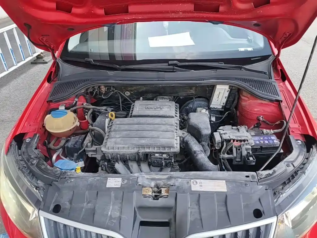 Skoda Fabia — миниатюра 20
